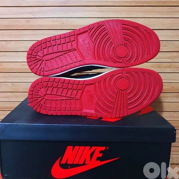 Air Jordan 1 High OG "BANNED"  2016 3