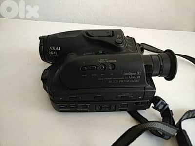 Vintage Akai V8 PV-M4F video camera - Not Negotiable