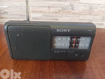 راديو سوني صغير اصلي موجتين AM  FM