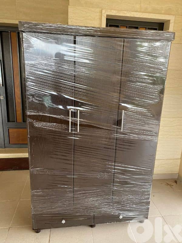 عرررض نار وتحطيم الاسعار خزانه مرتبه بس 90$ يوجد ت 2