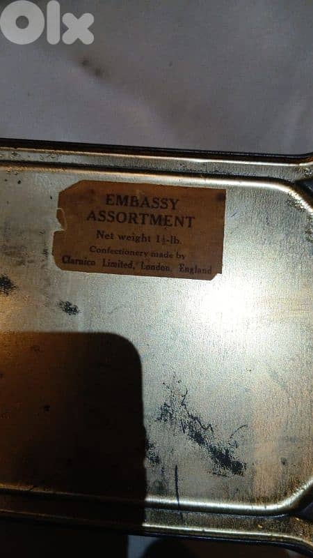 صندوق حديد بريطاني انتيك 2