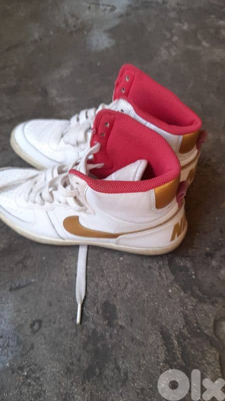 ثياب مستعملة مستوردة 10