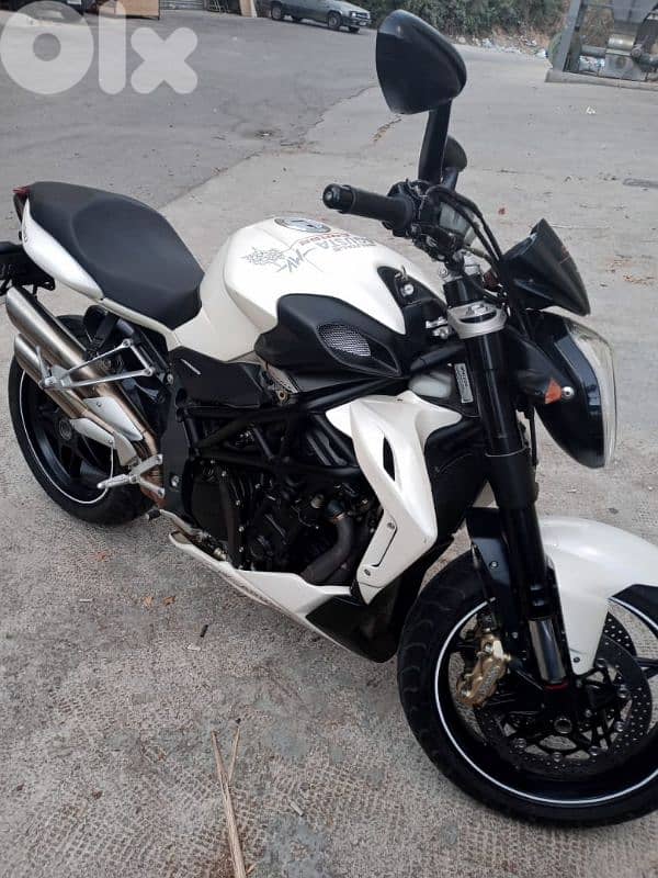 MV Agusta Brutale 920cc 2