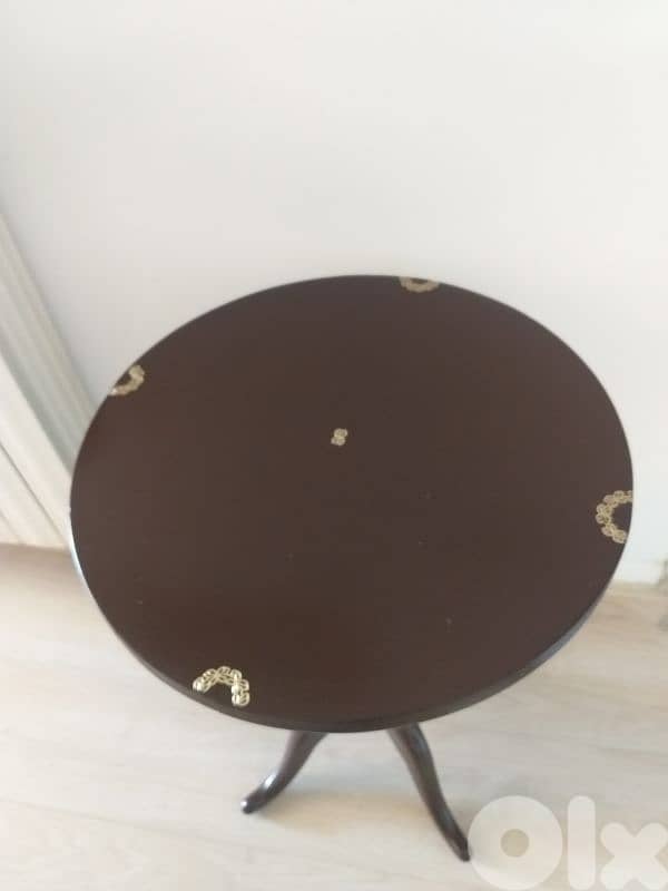 Living Room Side Table 9