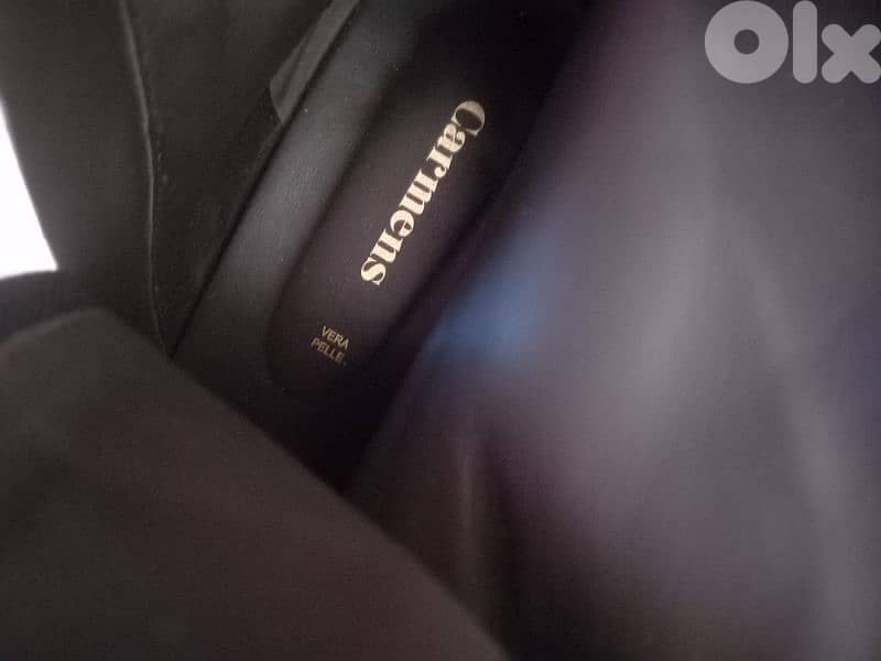 channel and carmens boots size 40 6