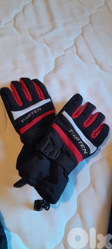 Ski clothes in excellent condition 6