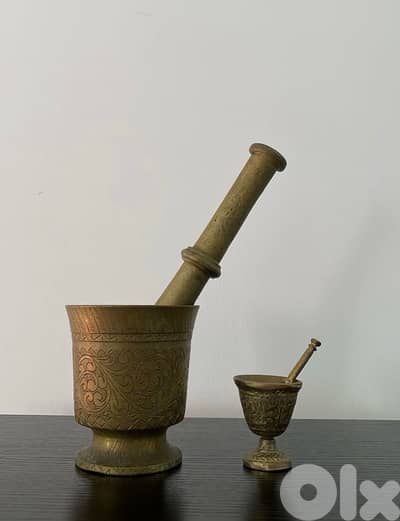 Vintage Brass Mortar & Pestle – Hand-Engraved Vintage Brass Mortar & Pestle – Hand-Engraved