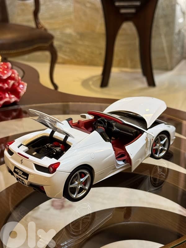 1:18 Diecast Ferrari 458 Italia - Hotwheels Elite - Limited Edition 3
