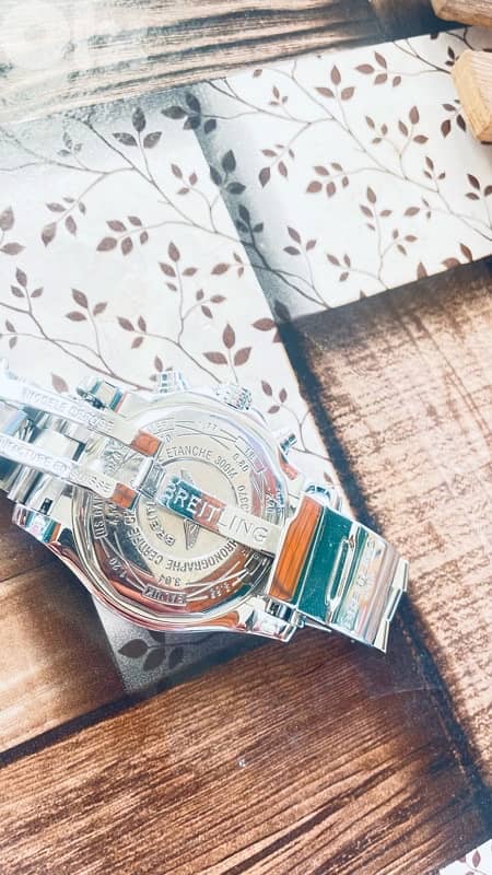 Breitling avenger 48 mm 3