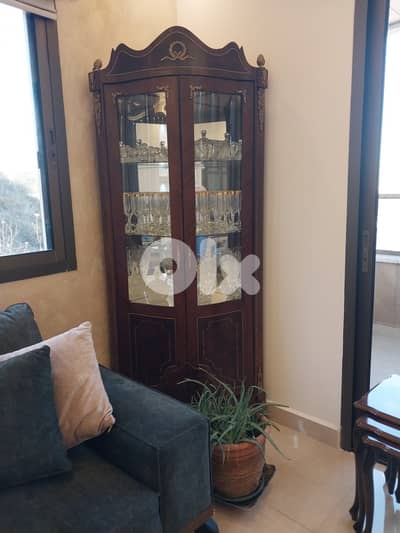 فاترينة مصري خشب زين