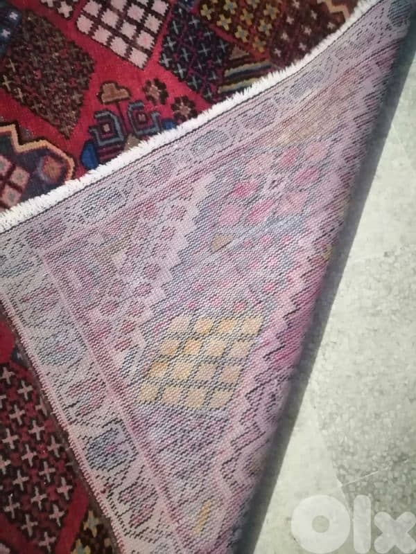 سجاد عجمي بختيار قديم شغل يد بحالة جيدة 1