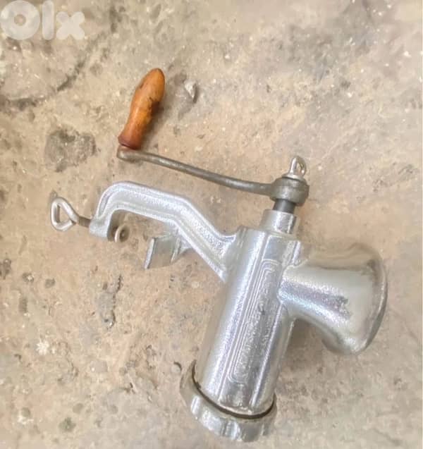 مكنه لحمه قديمه 1