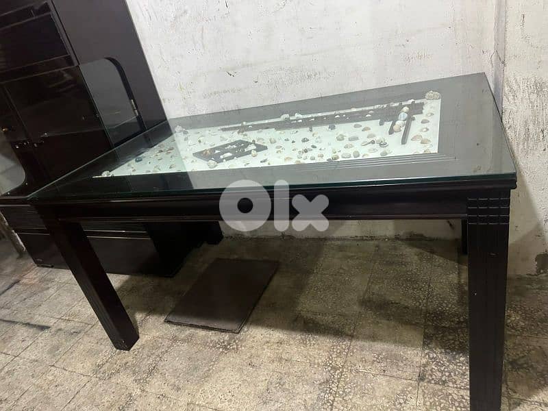 اوضة سفرة مودرن ست كراسي كتير مرتبة ونظيفة 4