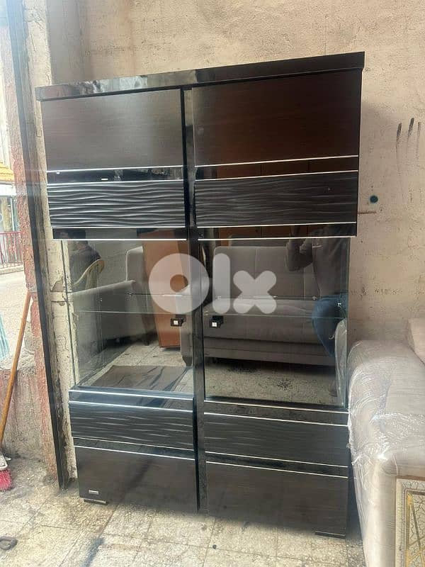 اوضة سفرة مودرن ست كراسي كتير مرتبة ونظيفة 11