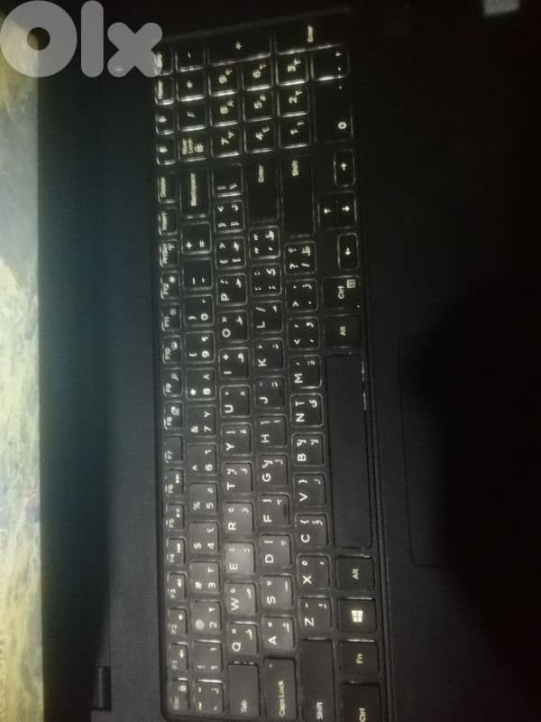 لابتوب للبيع 1