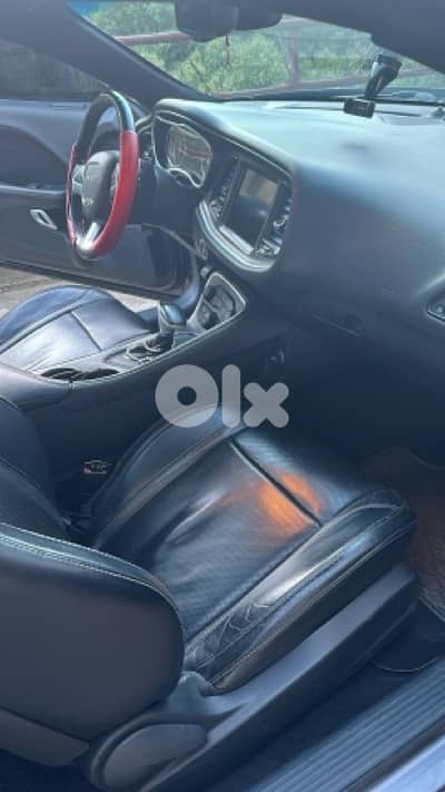 Dodge Challenger 2015 v6 sxt