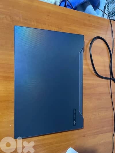 ASUS Zephyrus M15 - Like New - 240Hz Screen - RTX 2070 - 16GB RAM