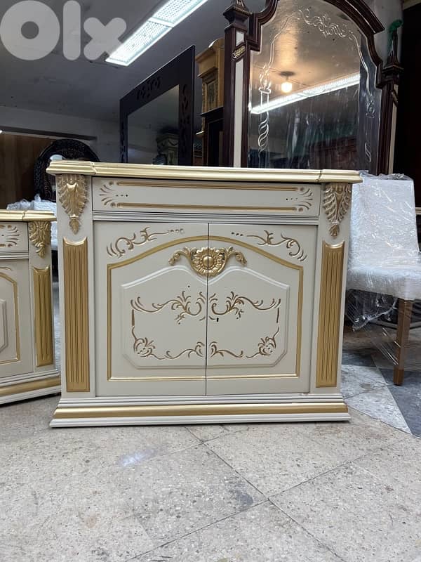 غرفة نوم ملكية خشب زان 5