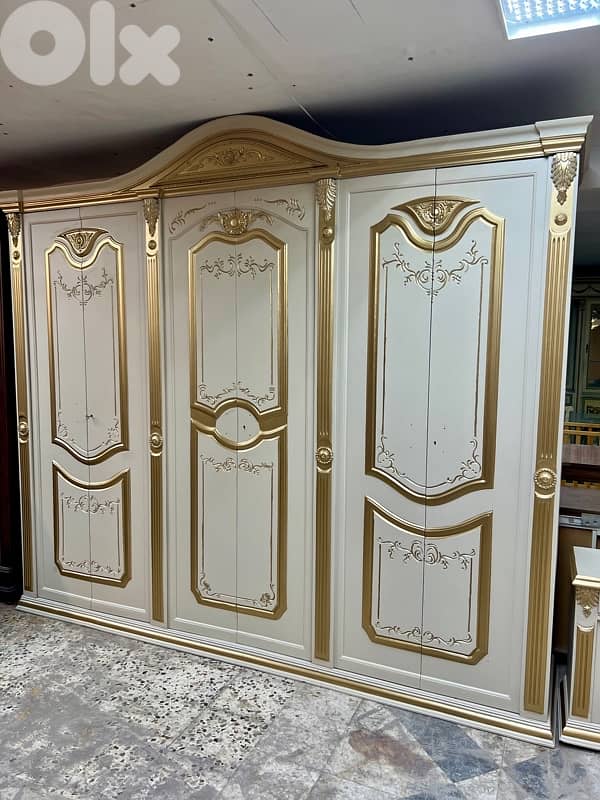 غرفة نوم ملكية خشب زان 9