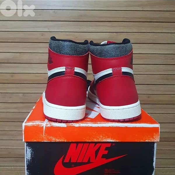 Air Jordan 1 Chicago Lost and Found 2