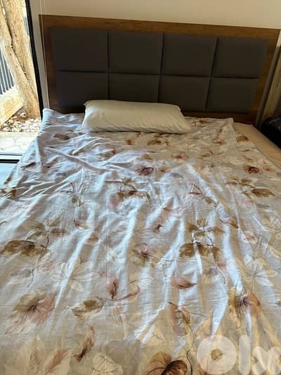 تخت مجوز جديد + فرشة ولحاف ومخدّة