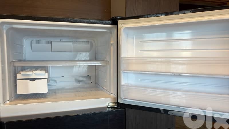 برّاد sharp  جديد 2