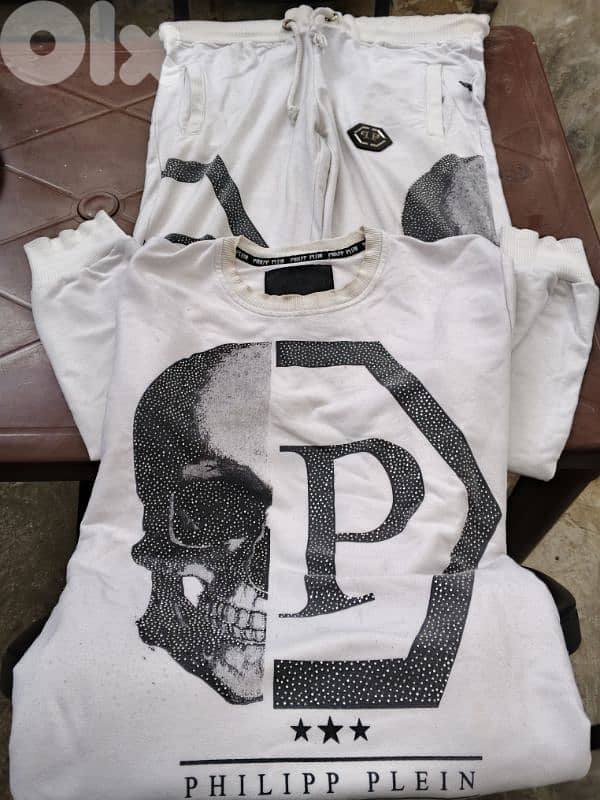 ثياب شبه جديدة 6