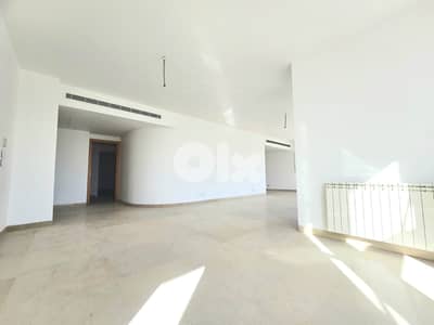 RA25-4633 Luxury Apartment 200 m² for Rent – Downtown