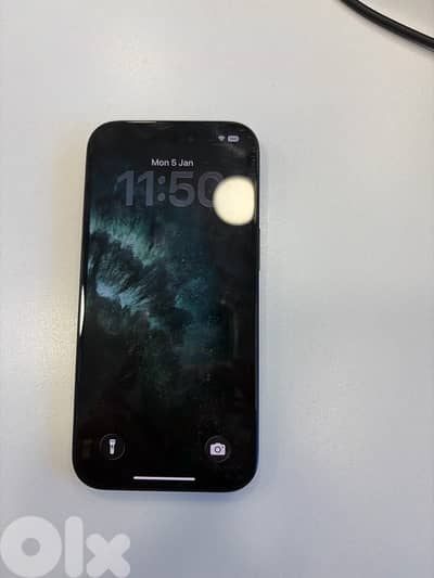 iphone 15 used 256GB 86% battery health 750 cycles