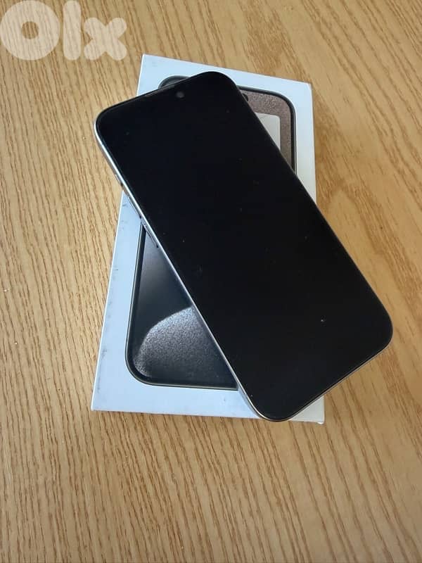 iphone 15pro 128GB titanium 2