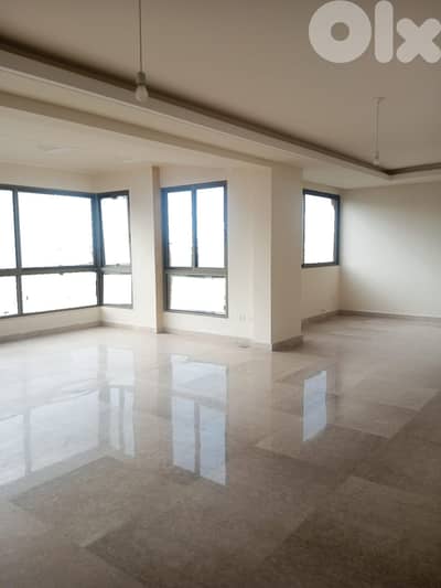 SPACIOUS APARTMENT IN SANAYEH PRIME (220SQ) 3 BEDROOMS , (BT-1221)