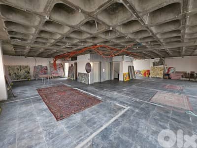 AH-HKL-471 Office 200 sqm for Sale in Gemmayzeh – Sea View