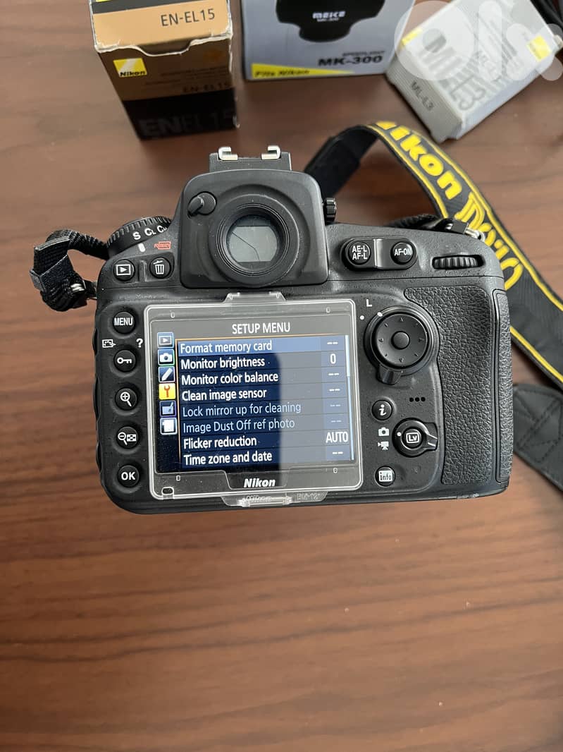 Nikon D810 + Nikkor AF Fisheye 16mm f/2.8D (with all accessorries) 4