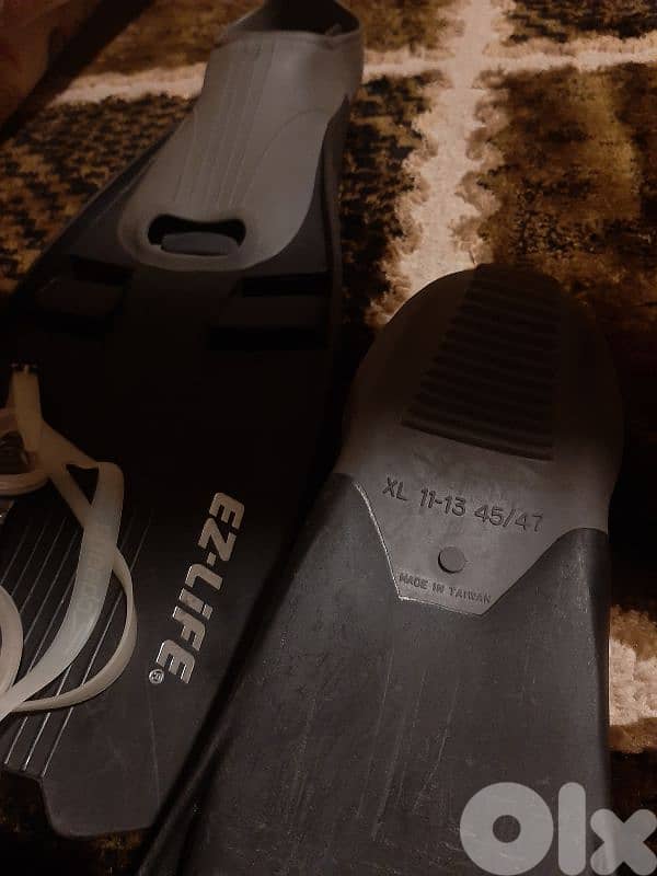 زعانف ونضارات 1