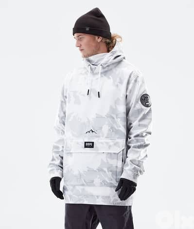 Ski / Snowboard Jackets (check the seller ads for detailed prices)