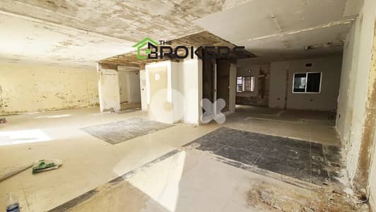 Showroom for Rent in Verdun صالة عرض للايجار في فردان