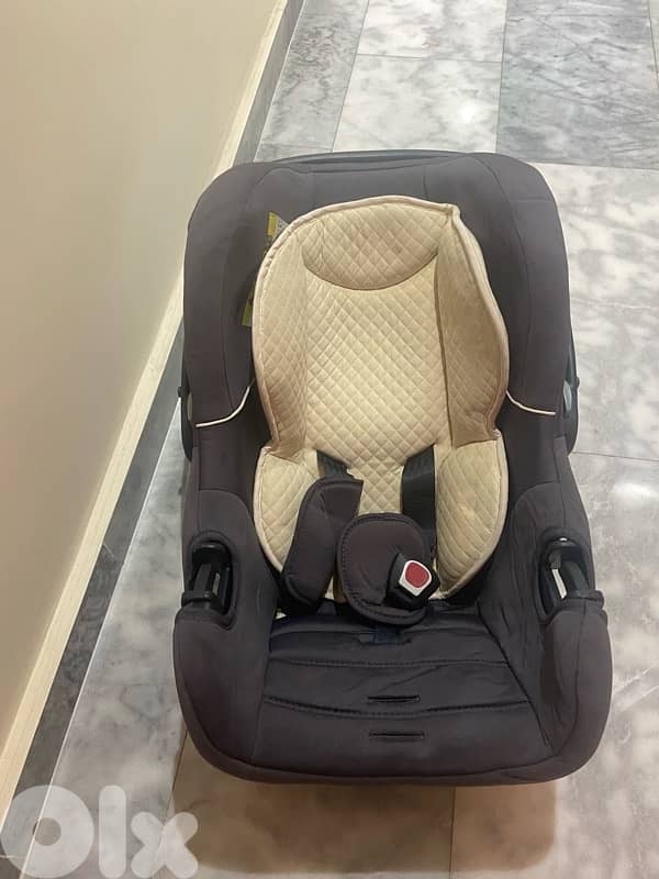 Baby car seat Mothercare 0 to 13kg 1