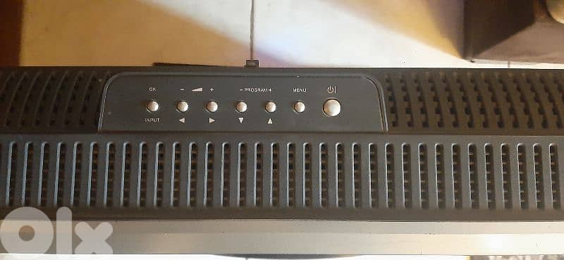 شاشه LCD هيتاشي  ٣٢  . خلده 2