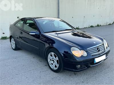 Mercedes-Benz C-Class 2005