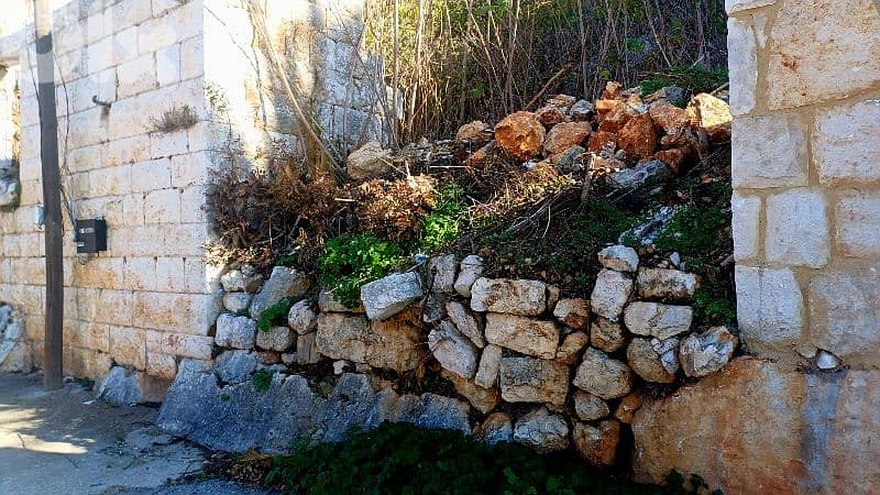 lands for sale in Kousba-أرض للبيع في كوسبا الكورة 10