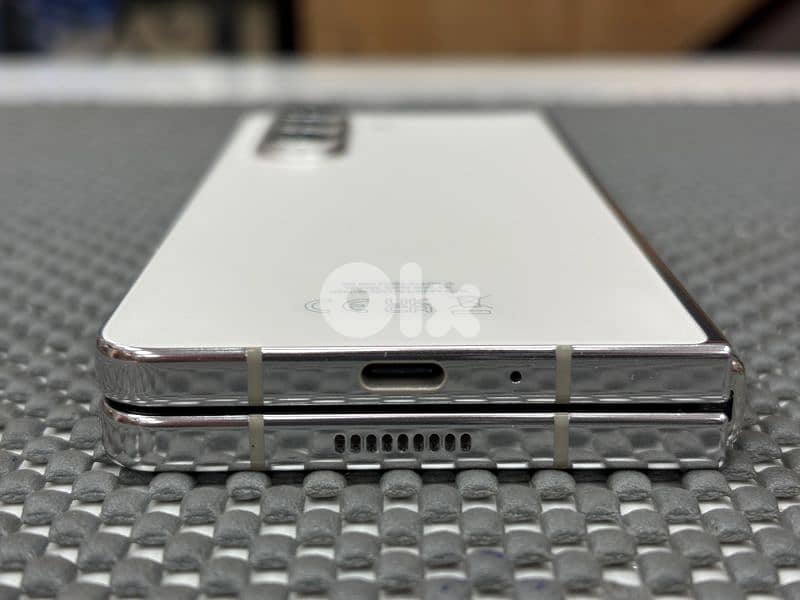 Samsung Z fold 5 256GB 2 sim (arabic) 5