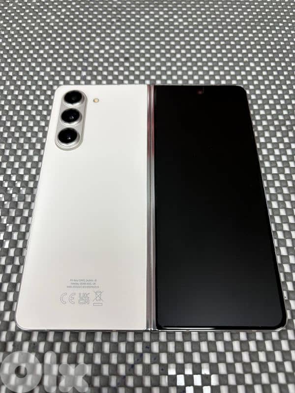 Samsung Z fold 5 256GB 2 sim (arabic) 10