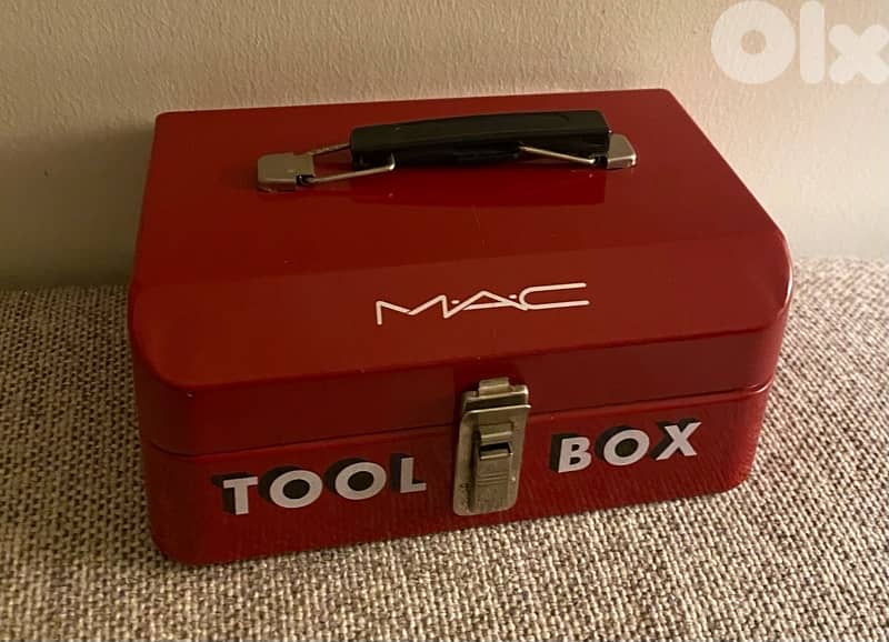 small Empty lipstick box 1