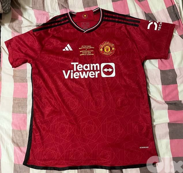 Bruno Fernandes Manchester United home adidas kit 2