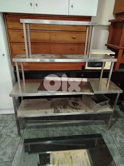 طاولات ستانلس