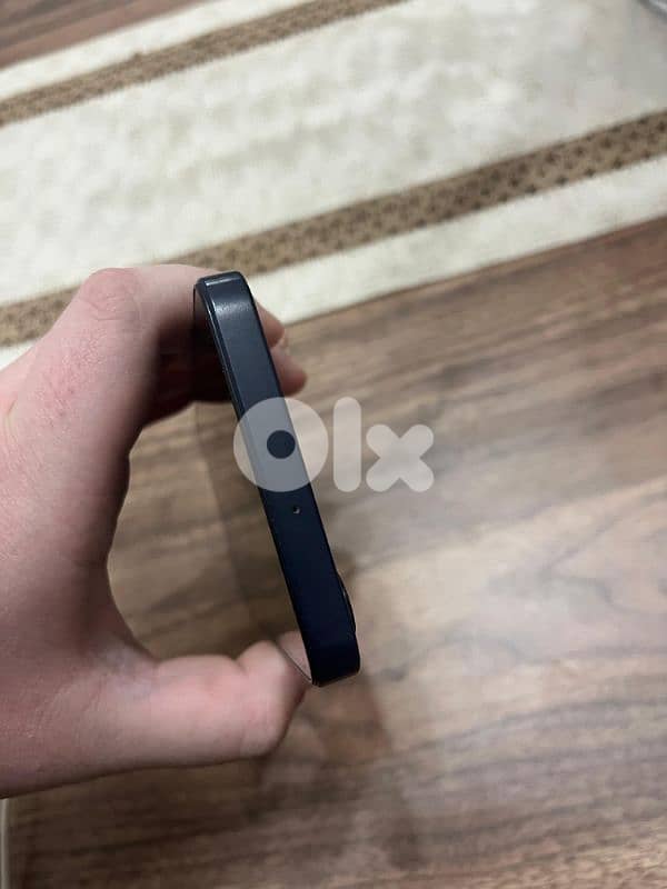 sumsung a15 4g مع كل غراضو بس ب١٠٠ دولار السعر غير قابل للتفاوض 14