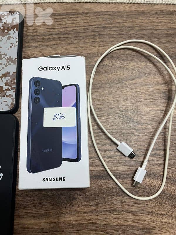 sumsung a15 4g مع كل غراضو بس ب١٠٠ دولار السعر غير قابل للتفاوض 18