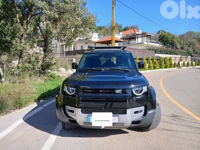 Land Rover Defender 2021
