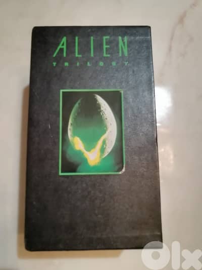 Alien Trilogy VHS Box Set: Alien, Aliens, Alien 3