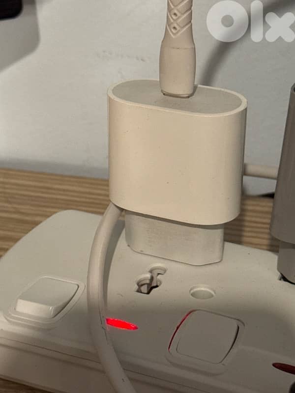 Iphone 13 / 128GB / 81% battery 3